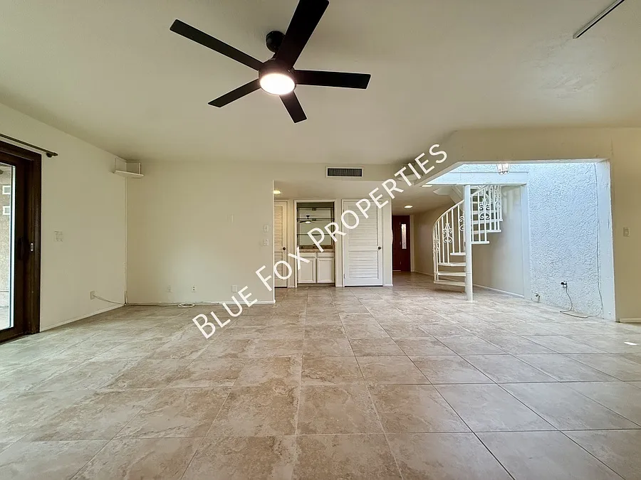 4635 E Camino Rosa — Photo 4