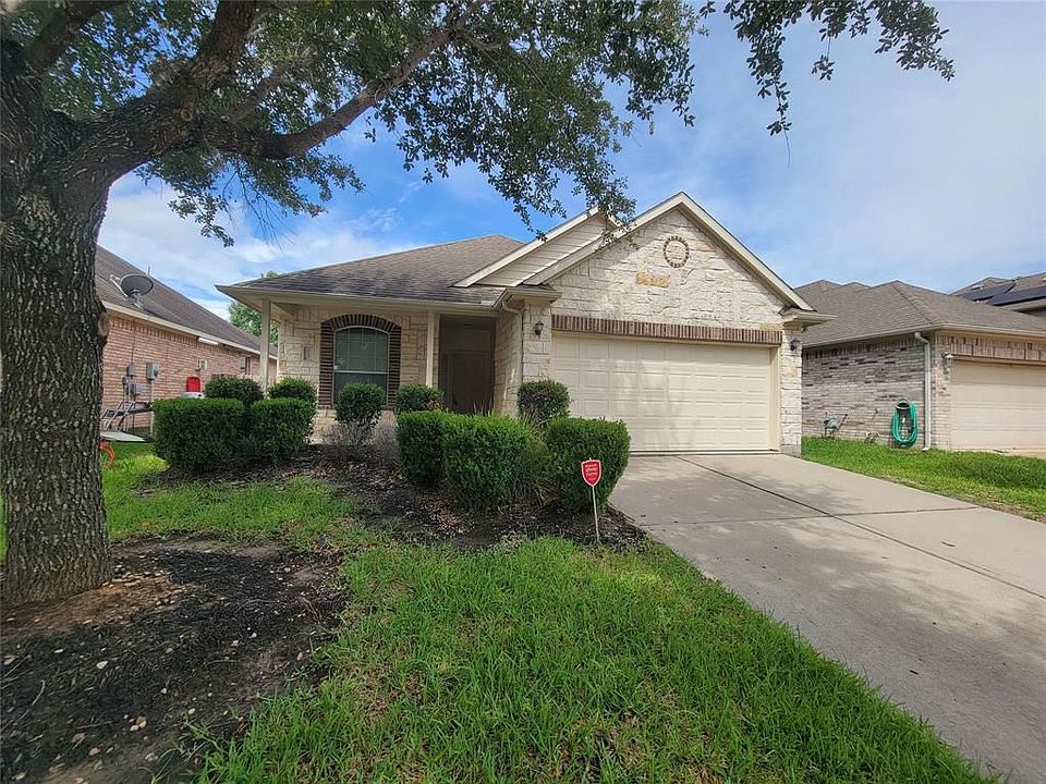 1st image of 6122 Starbrook Creek Dr