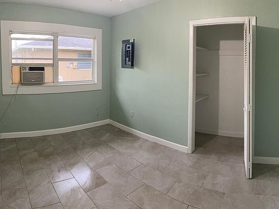3rd image of 5262 Texas Ave #5262