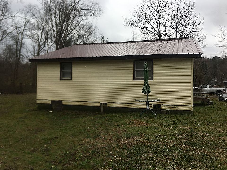 2nd image of 940 E Highway 6