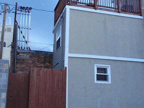 Side view (rear and deck)