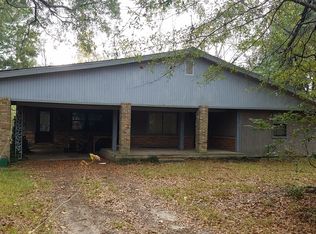 153 Jones Rd, Crestview, FL 32536