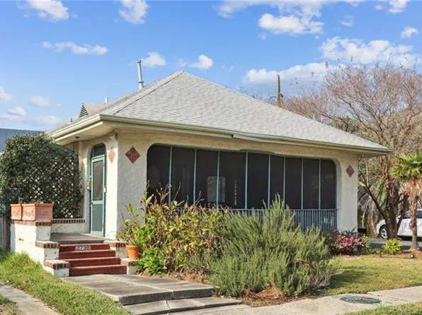 2738 Calhoun St, New Orleans, LA 70118