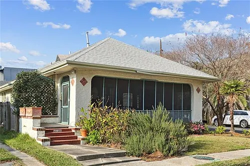 2738 Calhoun St Photo 1