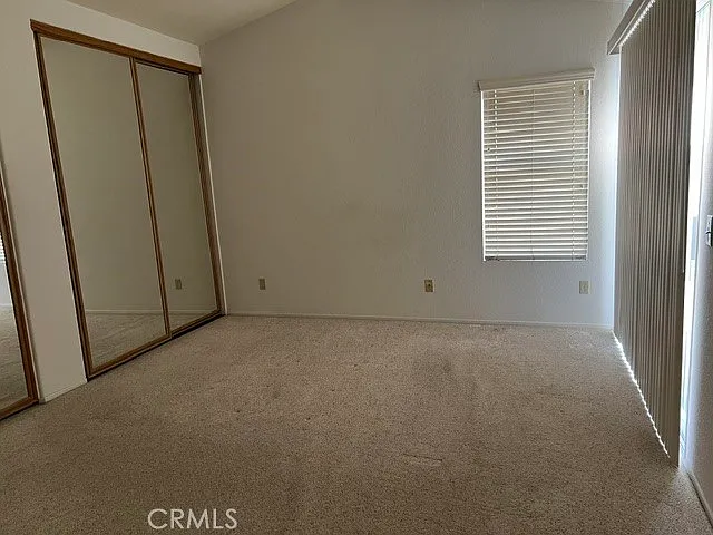 3 bed, 1315 sqft, $2,500 — Photo 3