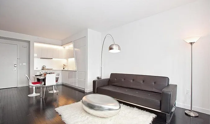 Rented by Douglas Elliman | media 13