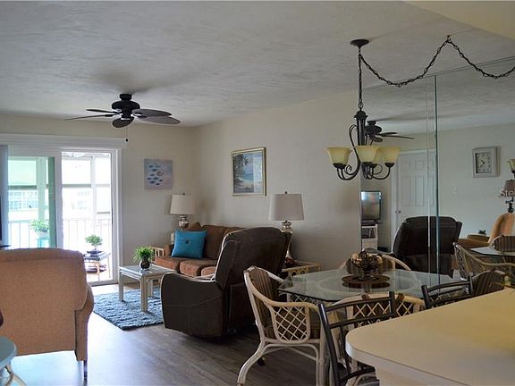 2nd image of 3310 Loveland Blvd Unit 2207