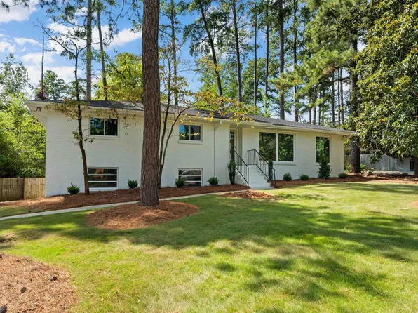 2308 Hawksbury Ln, Birmingham, AL 35226