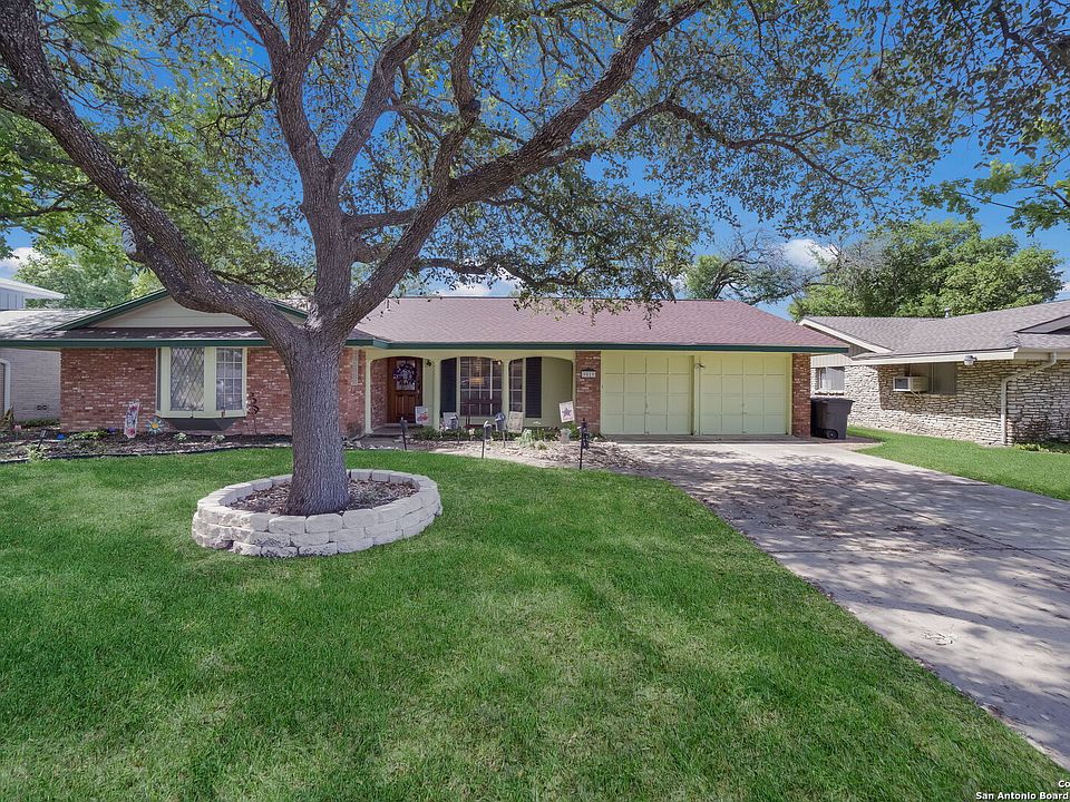 1st image of 9819 GREENTREE DR