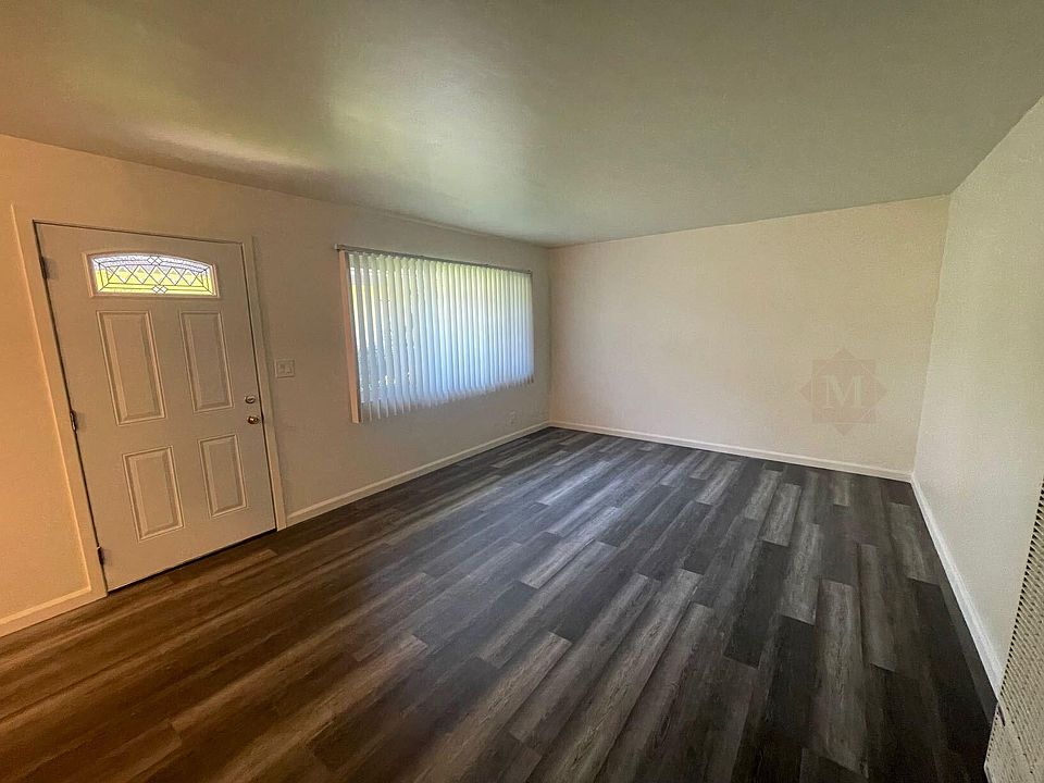 225 N North St #B, Lompoc, CA 93436 | Zillow