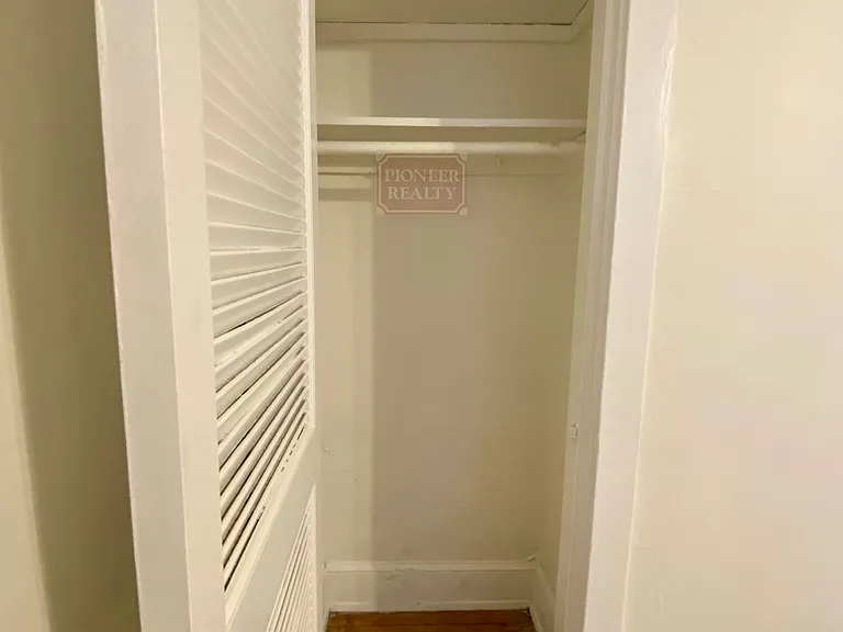 3110 Kensington Ave #8 — Photo 7