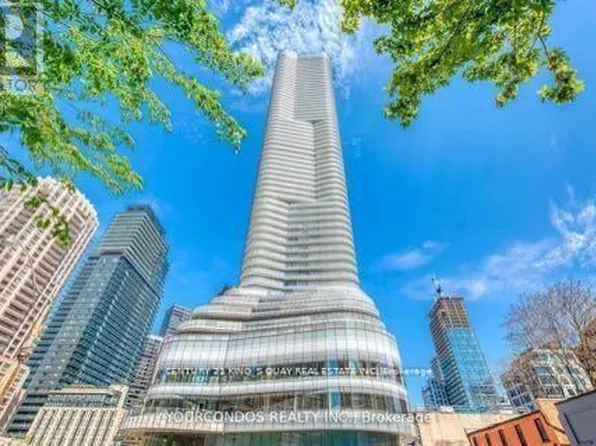 11 Wellesley St W #1811, Toronto, ON M4Y 0G4