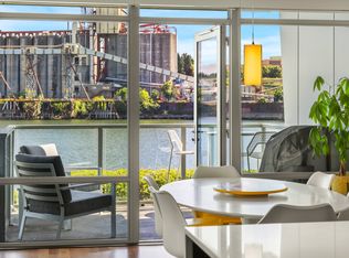 1260 NW Naito Pkwy #101, Portland, OR 97209