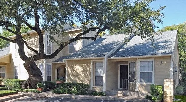 The Springs Garden Homes — Photo 6