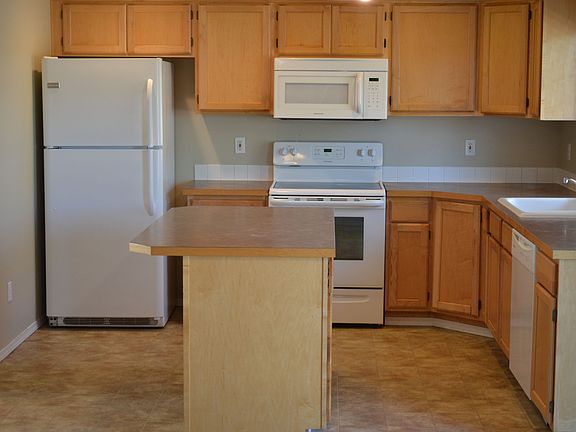 2nd image of 26621 126th Ln SE