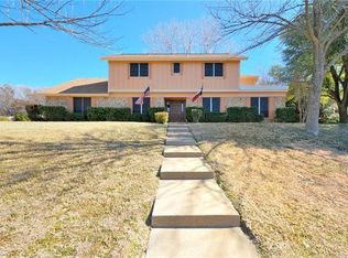 8904 Random Rd, Fort Worth, TX 76179