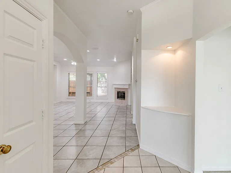 1131 Indy Ct — Photo 19