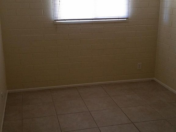2nd image of 7127 W Meadowbrook Ave