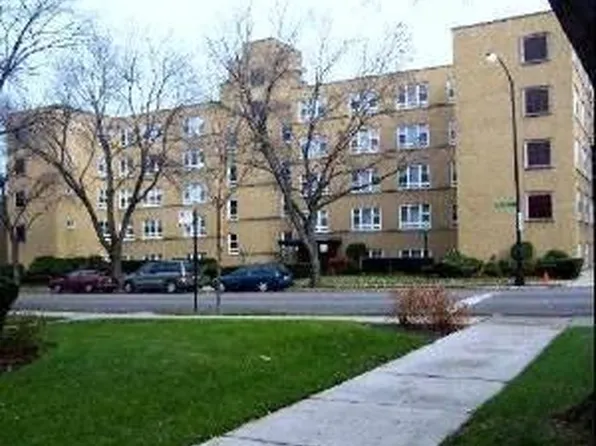 5335 N California Ave #304, Chicago, IL 60625