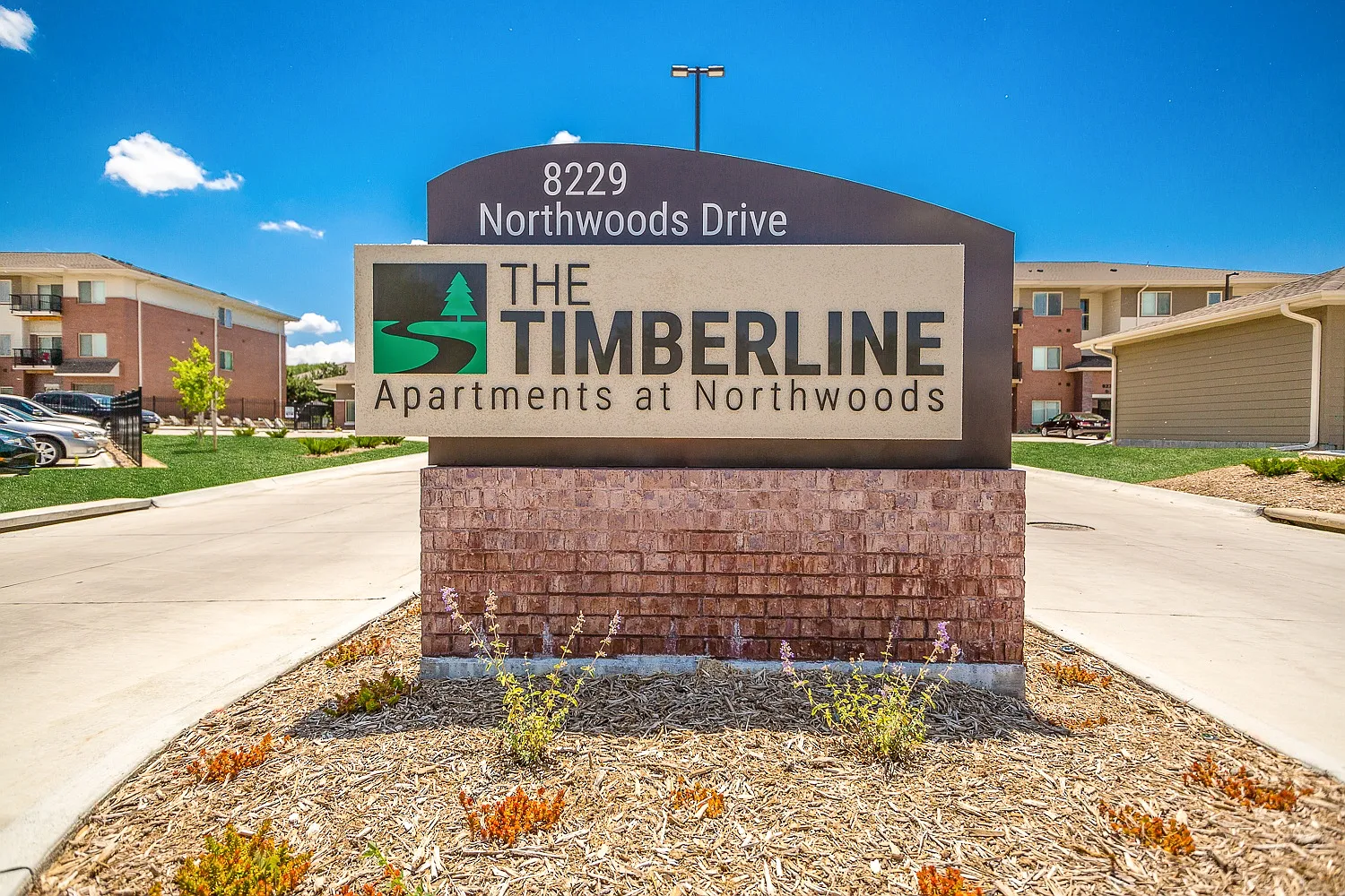 Timberline Apartments — Photo 2