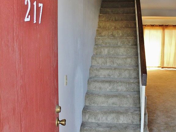 3rd image of 251 S Ventura Rd Unit 217