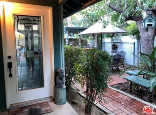 30722 Davey Jones Dr, Agoura Hills, CA 91301