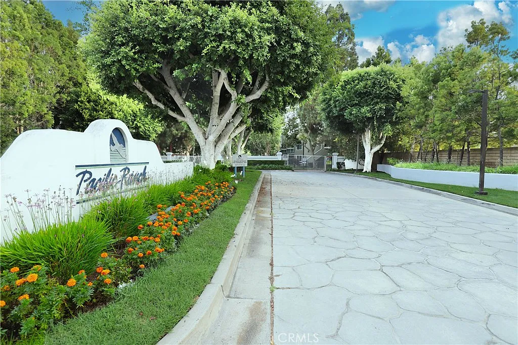 Building Photo - 7402 Coho Dr