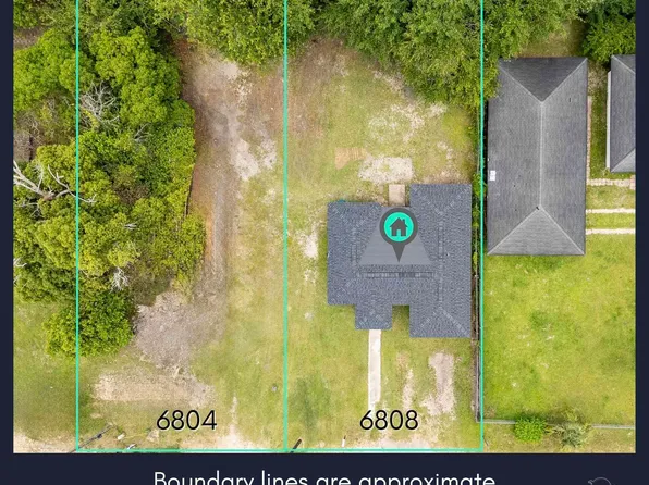 6804 Walker St, Milton, FL 32570