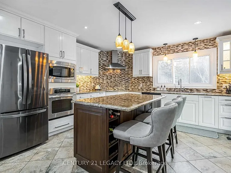 18831 Winston Churchill Blvd — Photo 7