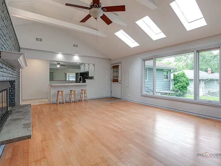 2508 Highland Dr — Photo 8