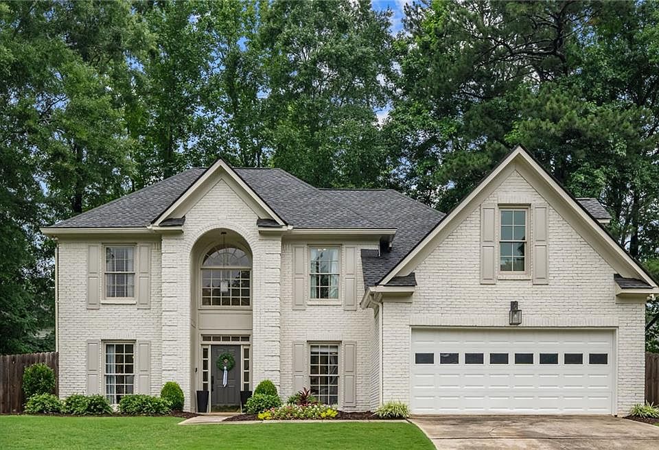 1st image of 231 Red Oak Ln
