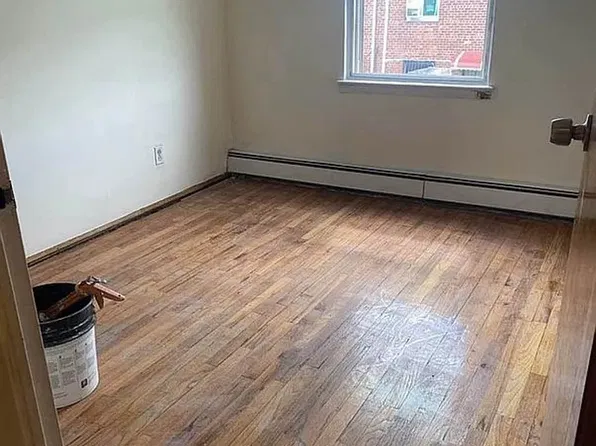 32-62 72nd St #3, East Elmhurst, NY 11370