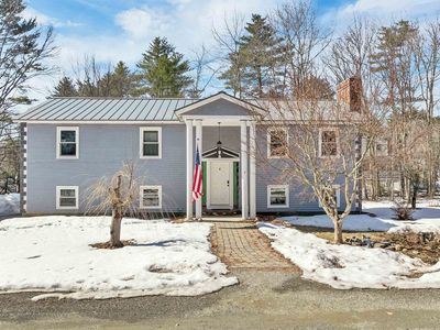 84 Douglas Drive, Candia, NH, 03034