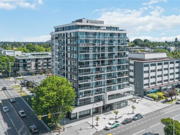 1100 Yates St #303, Victoria, BC V8V 3M8