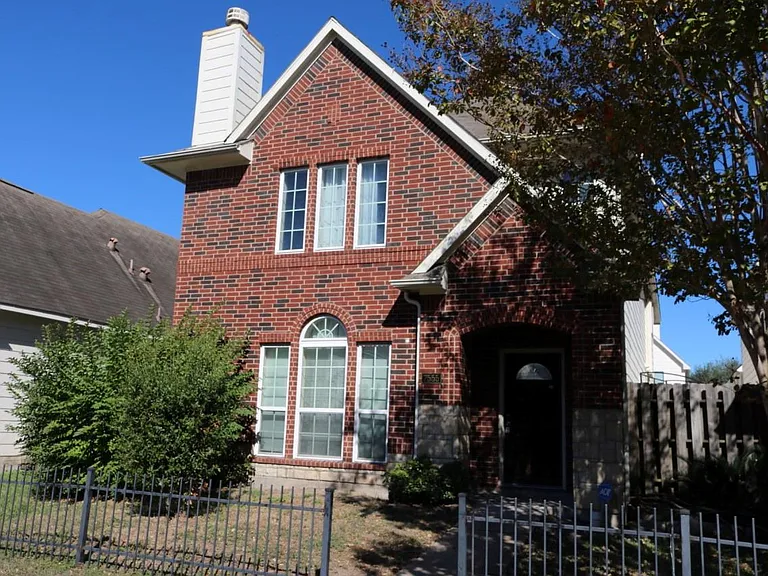 7555 Autumn Sun Dr — Photo 1
