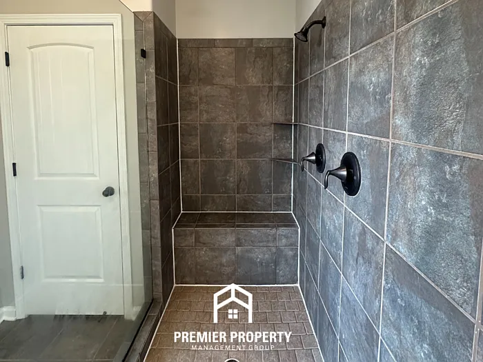 6166 Jene Ridge Cir — Photo 12
