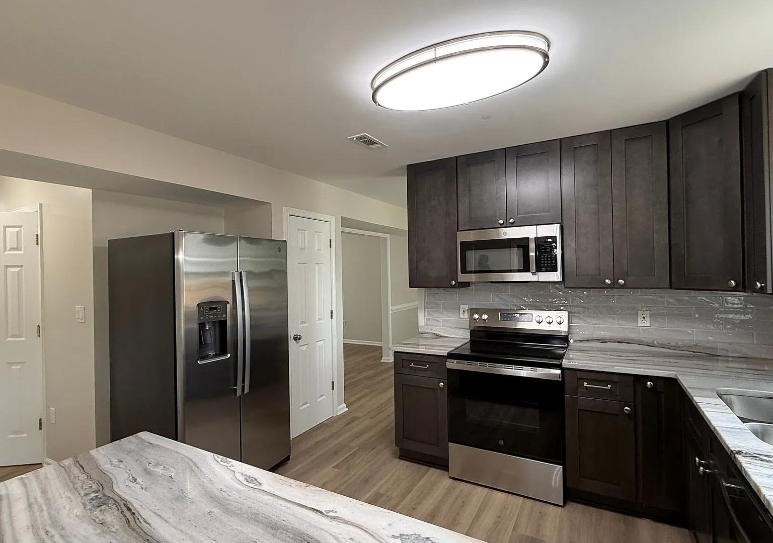 Fully Renovated Colonial — Photo 2