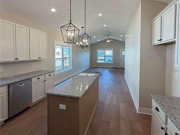 4th image of 1164 - LOT 538 Parkland Trail
