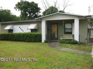 5222 Hollycrest Dr, Jacksonville, FL 32205