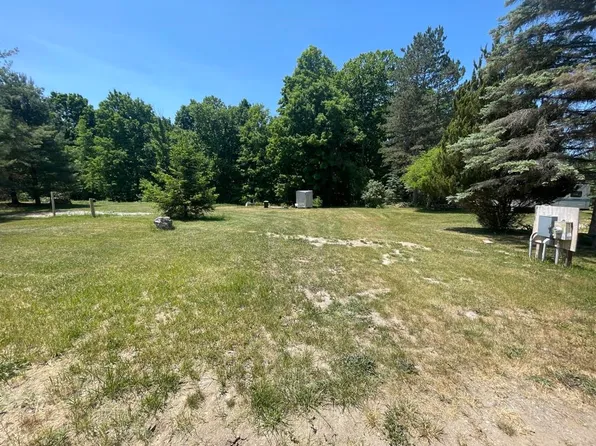 5333 Dover Way Unit 54-55, Gladwin, MI 48624