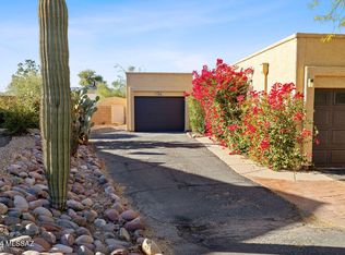 4533 W Pyracantha Dr, Tucson, AZ 85741