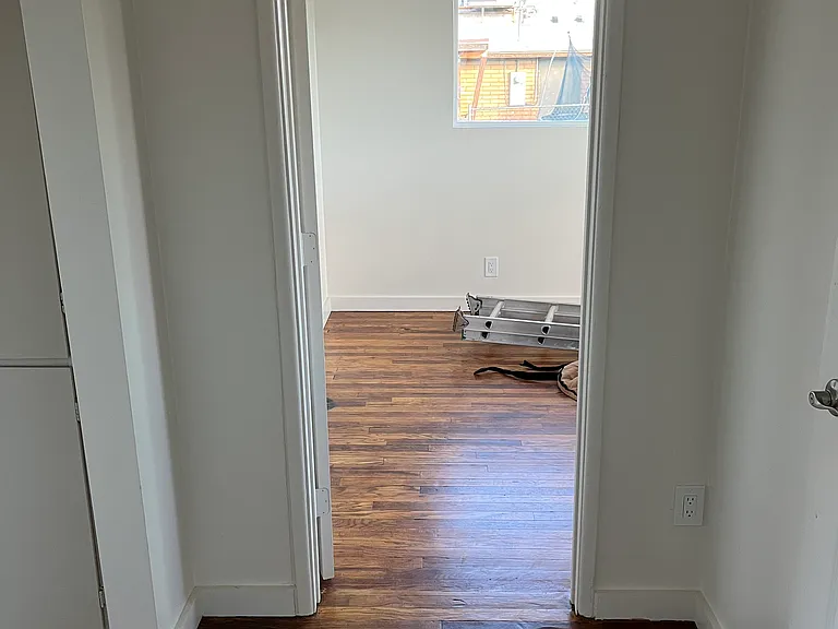 609 E Aspinwall St — Photo 11