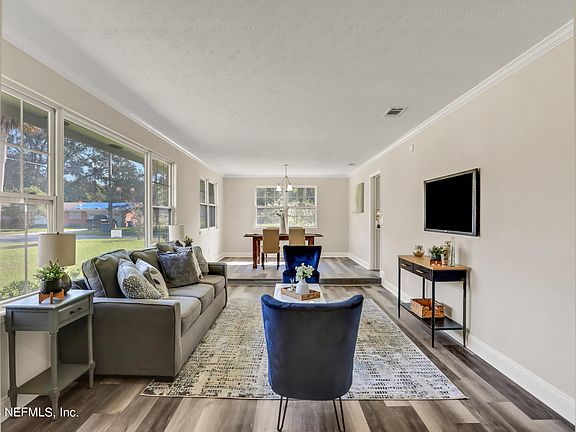 4th image of 8750 BURKHALL Street