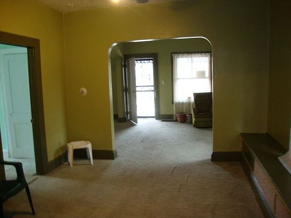 5th image of 11906 Imperial Ave