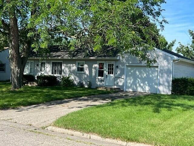 1st image of 205 Pioneer Ave