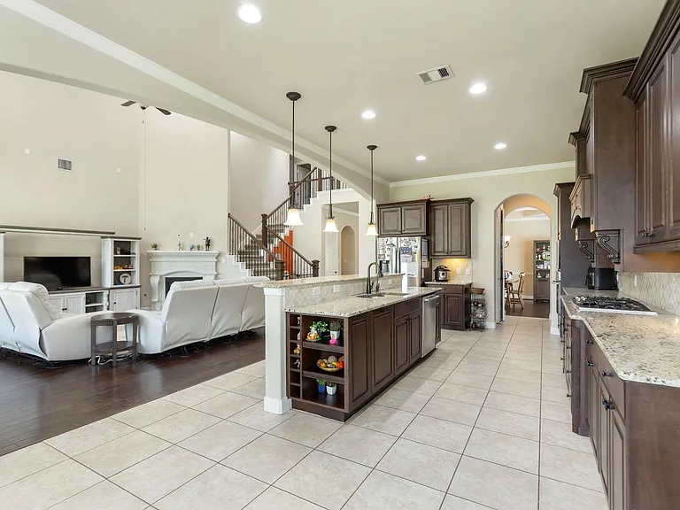 9739 Reston River Ln — Photo 22