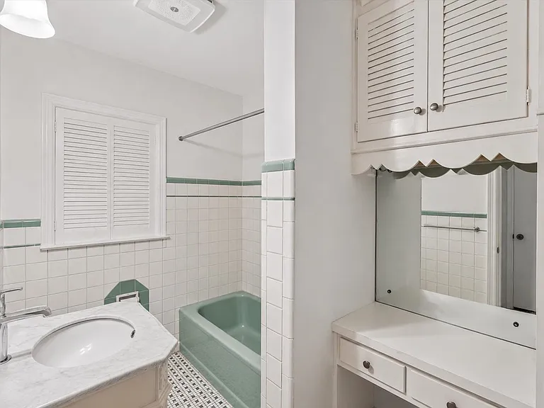 37 N Century St — Photo 21