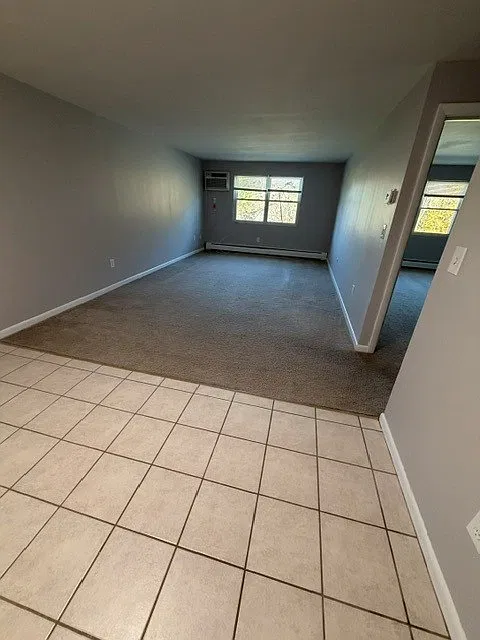 1 bed, 750 sqft, $1,650 — Photo 4