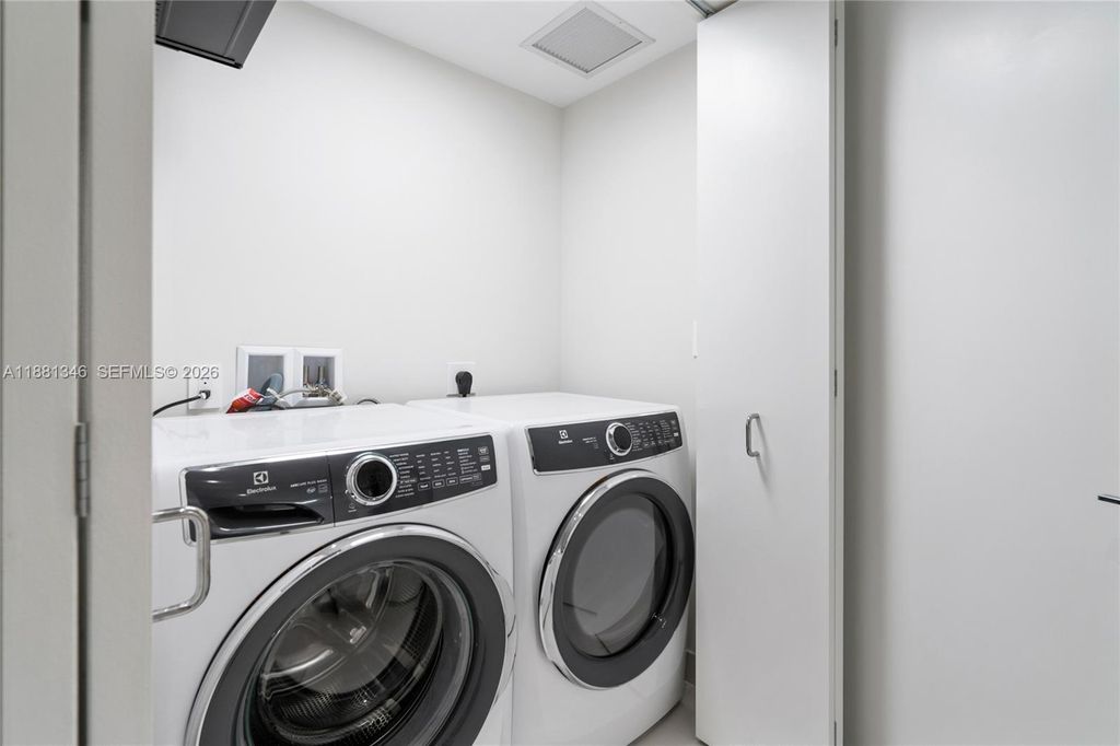 1116 N Ocean Blvd #1404, photo 8