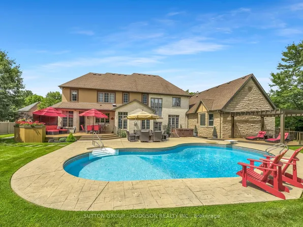 103 Fitzwilliam Blvd, London, ON N6H 5H4